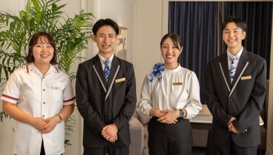 画像：働くスタッフ